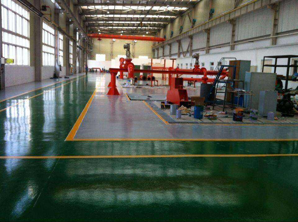 宝山彩色防滑路面是兼具